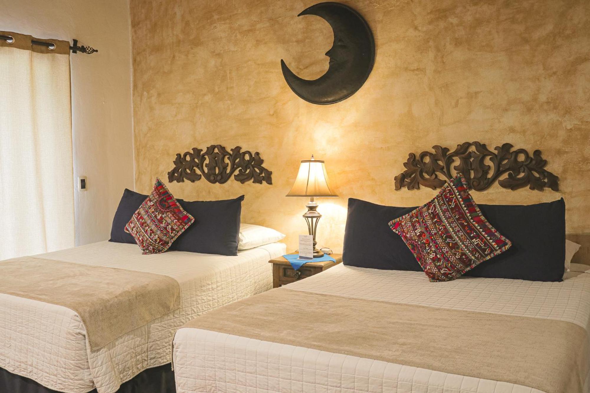 Hotel Posada De La Luna Antigua ภายนอก รูปภาพ