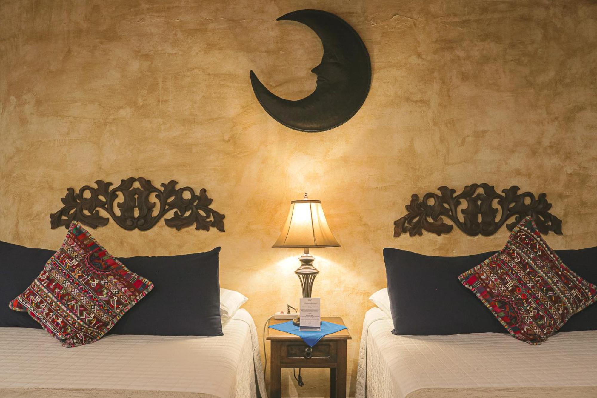 Hotel Posada De La Luna Antigua ภายนอก รูปภาพ