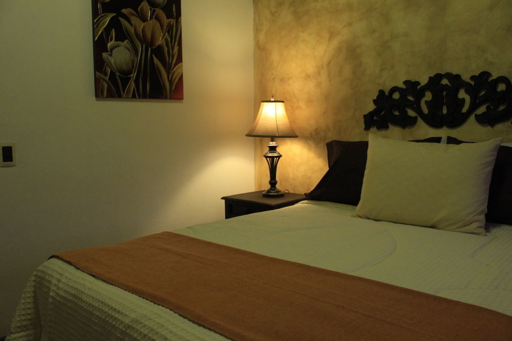 Hotel Posada De La Luna Antigua ภายนอก รูปภาพ